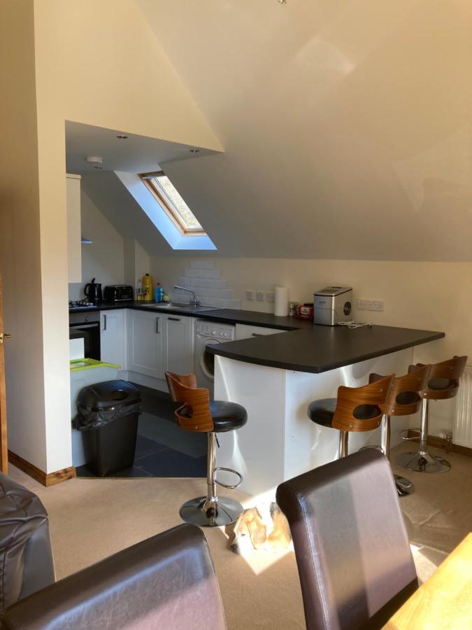 Springbank Apartment - Sleeps 4 - Pet Friendly フォート・ウィリアム エクステリア 写真