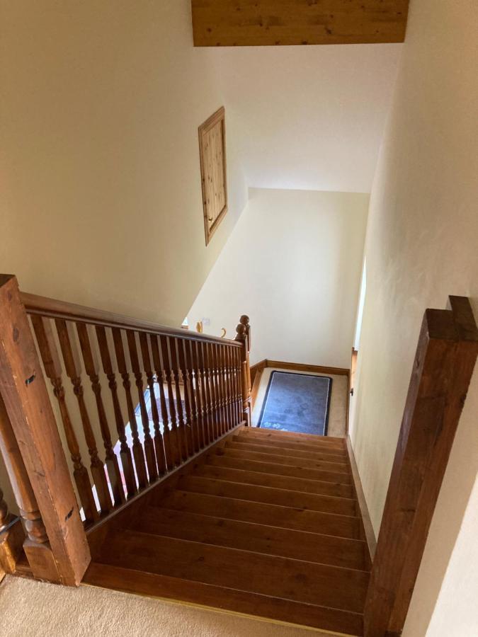 Springbank Apartment - Sleeps 4 - Pet Friendly フォート・ウィリアム エクステリア 写真