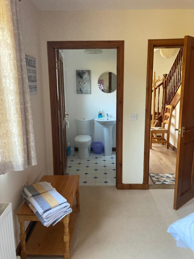 Springbank Apartment - Sleeps 4 - Pet Friendly フォート・ウィリアム エクステリア 写真